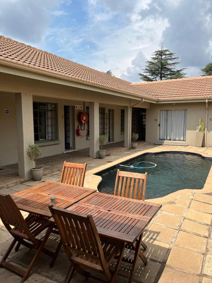Euforia Guesthouse ميدلبرغ المظهر الخارجي الصورة